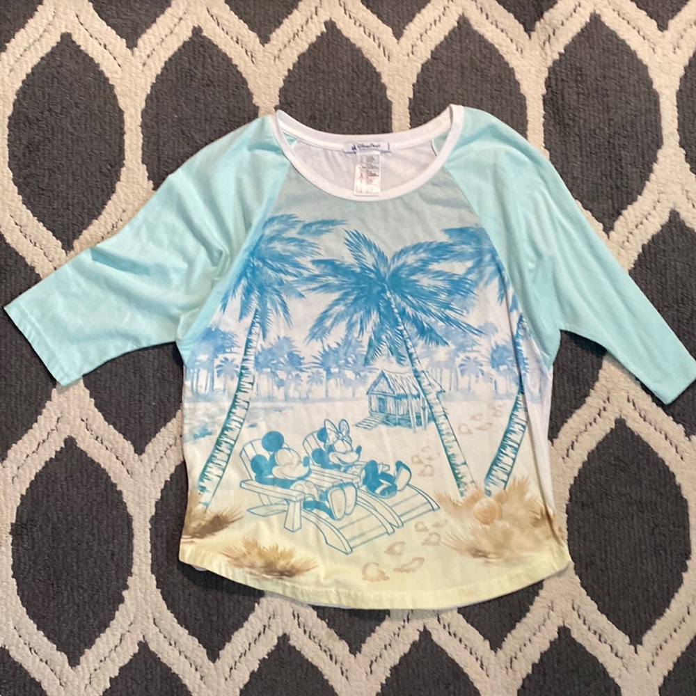 Disney Mickey and Minnie Shirt: Large